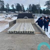 Производство и поставка декоративного бетонного наборного забора.